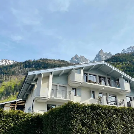 Apartment & Panoramic View - Happy Chamonix